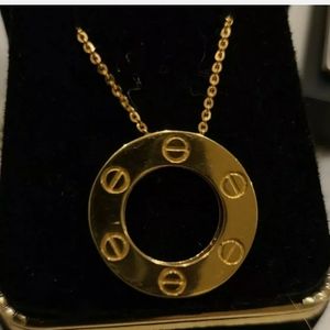 18k Solid YG Necklace&Pendant 5 2 grams